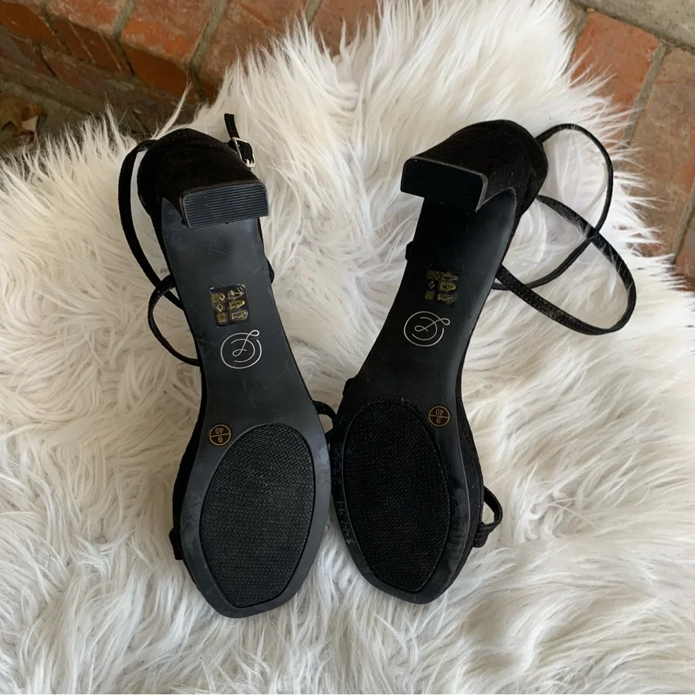 Chinese Laundry Black Strappy Heels Size 9